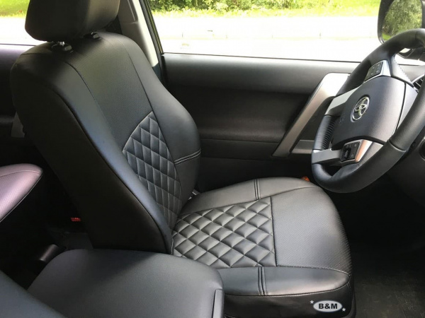 Чехлы на сиденья Hyundai Sonata 7 (LF) (2014-2019) чёрная перфорированная экокожа + ромб Romb P03-E03-E01-11-288-00 - Фото 3