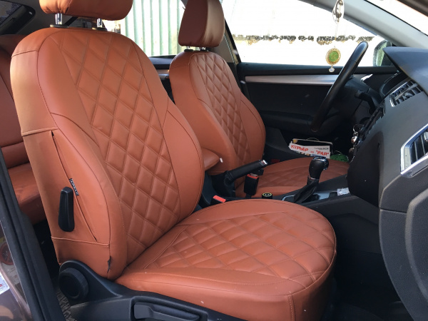 Авточехлы Volkswagen Polo VI (2020-н. в.) коричневая экокожа и двойной ромб BM E35-E35-E33-44-E-0-584-20 - Фото 2