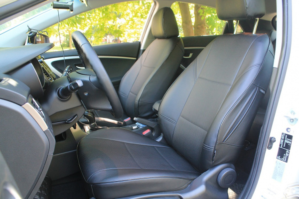 Авточехол Ford Fiesta Mk6 (2008-2013) чёрная перфорированная экокожа (3D) BM Classic P03-E03-E01-99-172-50 - Фото 9