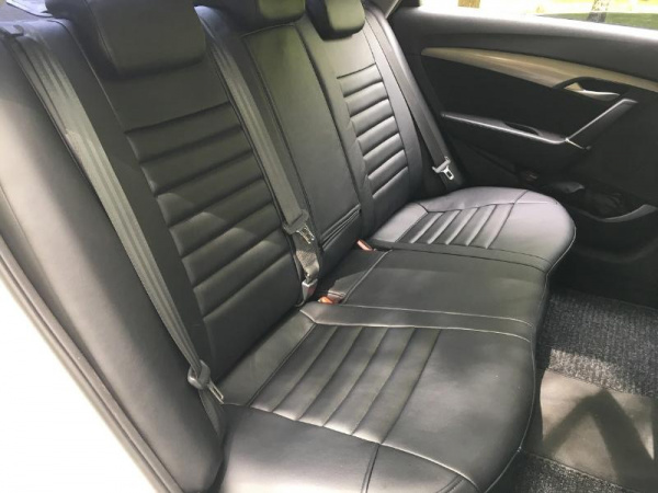 Чехлы на сиденья Hyundai i40 (2011-нв) (Седан Base/Comfort /Lifestyle) черная экокожа и автовелюр BM J30-E03-E01-99-1-0-260-11 - Фото 2