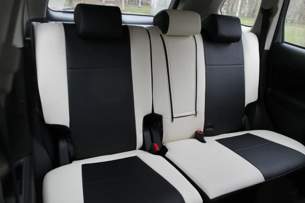 Чехлы на сиденья Toyota Fielder (Королла) черная экокожа с белыми боками BM P03-E32-E01-99-1-0-618-10X - Фото 3